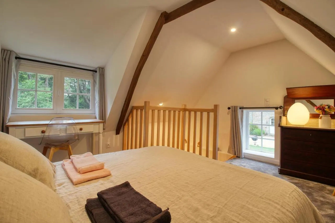 Couette-café KERBELEG, ferme-manoir du XVè siècle, chambres grand confort Riec-sur-Bélon