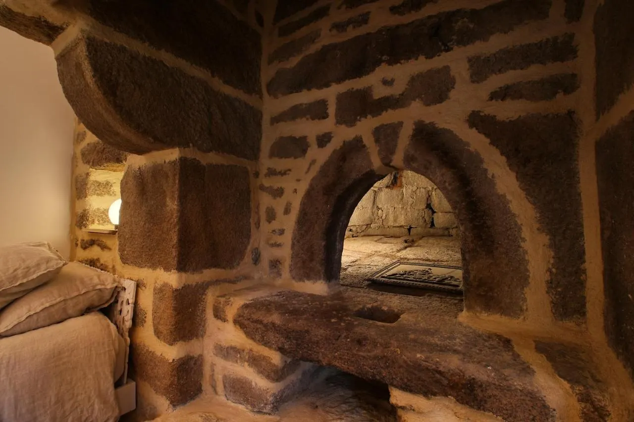 KERBELEG, ferme-manoir du XVè siècle, chambres grand confort Riec-sur-Bélon France